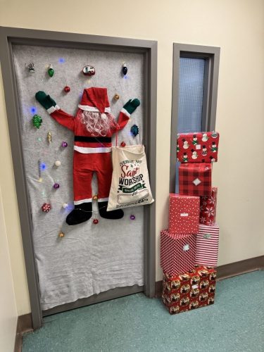 ACKenmountRoadCampusChristmasDoor2025One